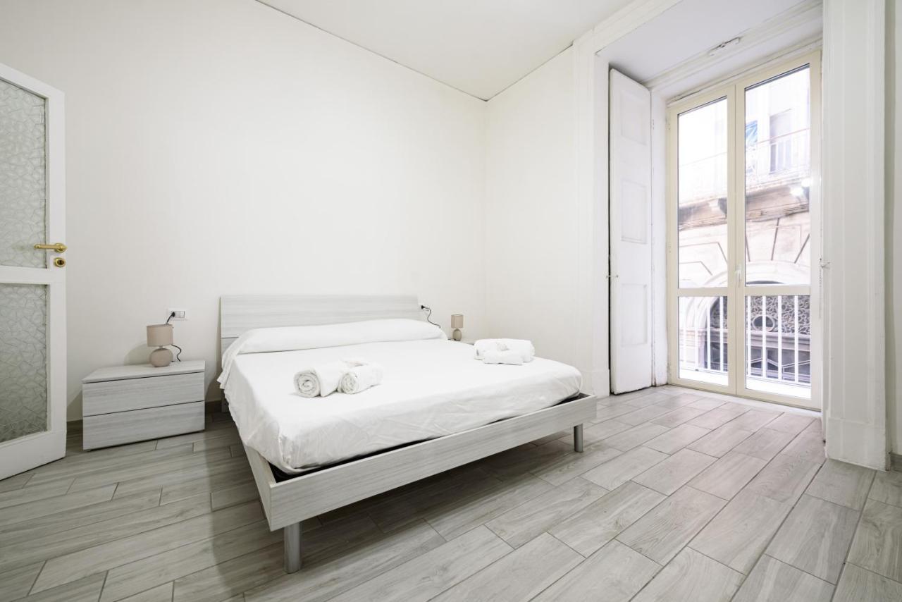 Vico Mastellone 16 Apartment Naples Luaran gambar
